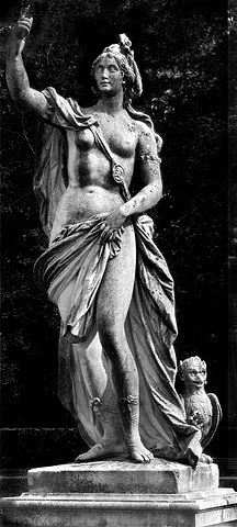 216px-nymphenburg-statue-4_bw.jpg